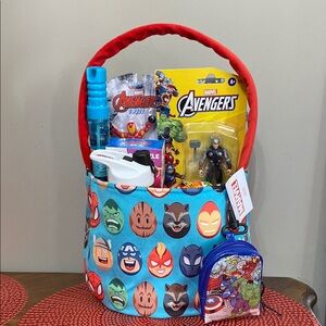 Marvel Avengers Easter Gift Basket 16 Pieces Included NWT